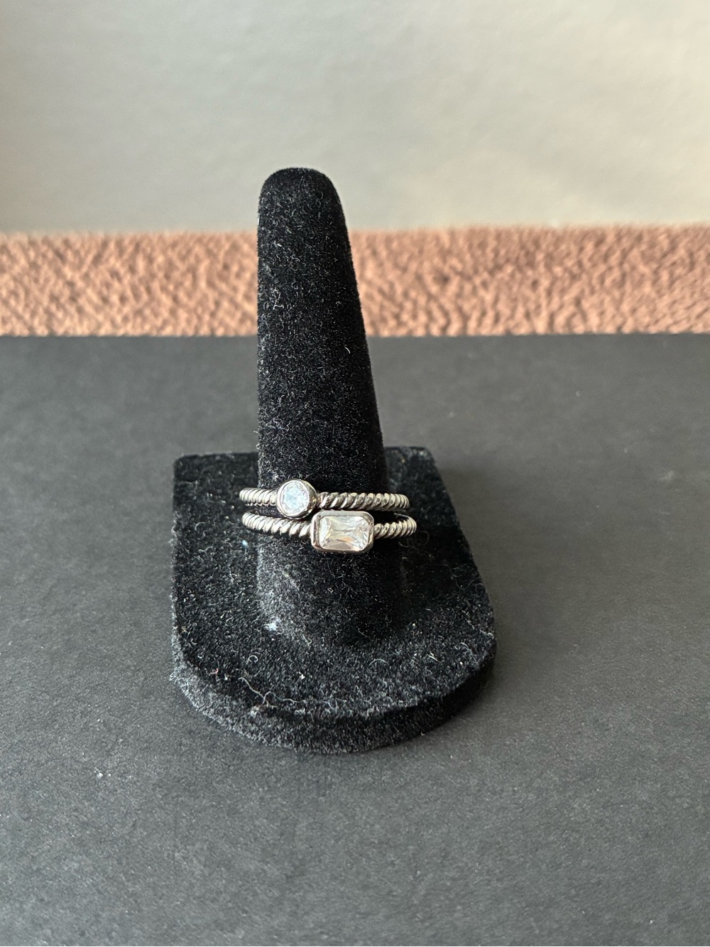 Freida Rothman Ring Set - Sz 8 - Picture 5 of 9